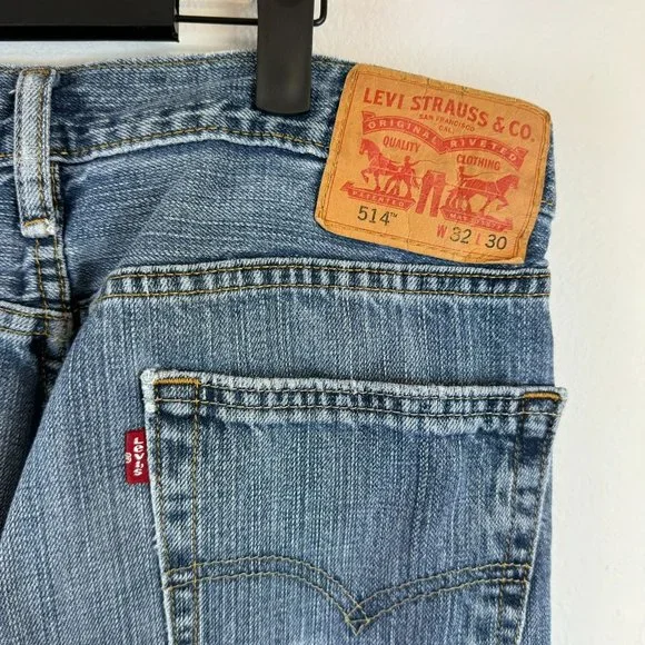 Levi's 514 Medium Wash Slim Straight Jeans 32 x 30 - Picture 3 of 10